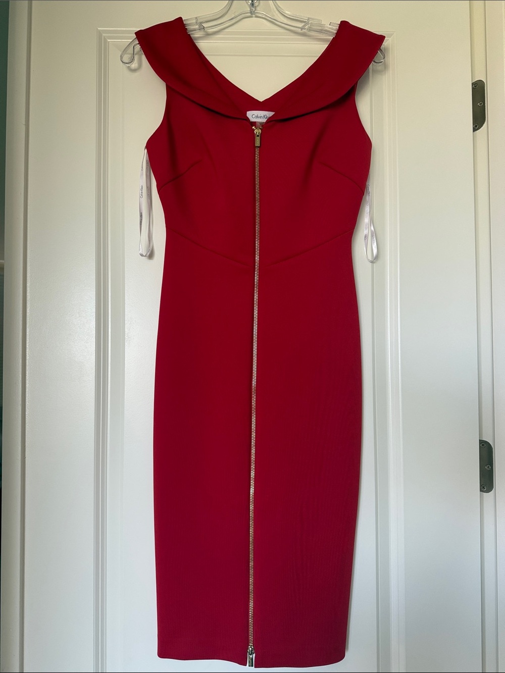 Calvin Klein portrait collar full zip scuba sheath midi dress red size 0